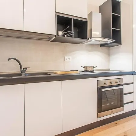 Indipendenza - Luxury 2br&2ba Design Flat * Perugia