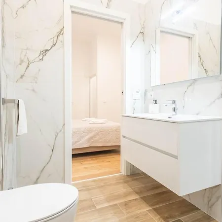 Apartment Indipendenza - Luxury 2br&2ba Design Flat Perugia