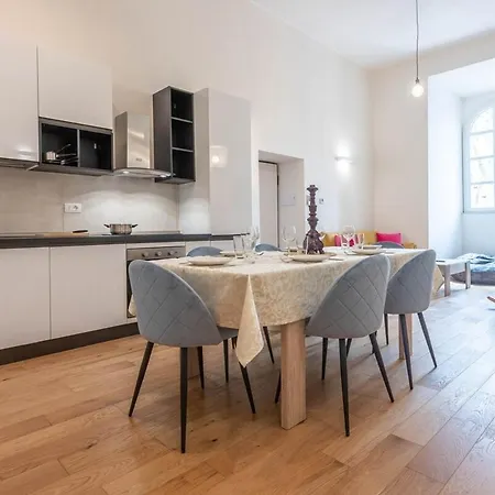 Indipendenza - Luxury 2br&2ba Design Flat Apartment Perugia
