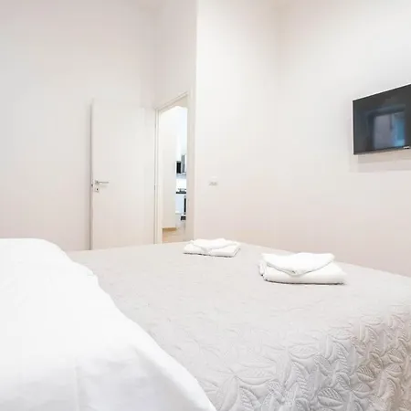 Indipendenza - Luxury 2br&2ba Design Flat