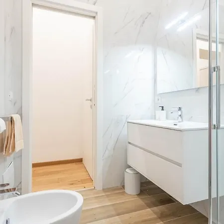 Indipendenza - Luxury 2br&2ba Design Flat Perugia
