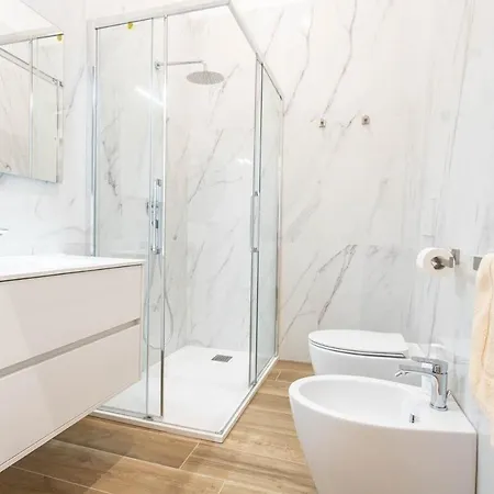 Apartment Indipendenza - Luxury 2br&2ba Design Flat Perugia
