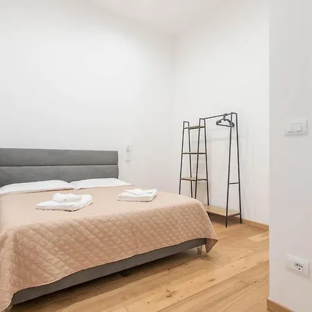 Indipendenza - Luxury 2br&2ba Design Flat Apartment Perugia
