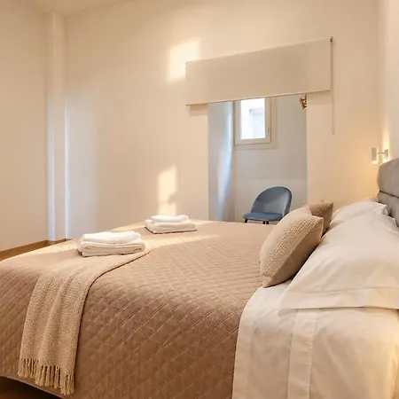 Indipendenza - Luxury 2br&2ba Design Flat Apartment